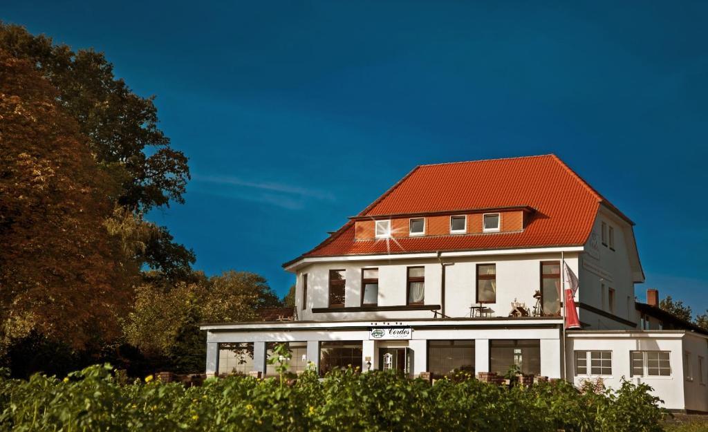 Akzent Hotel Cordes&Restaurant am Rosengarten Sottorf Buitenkant foto