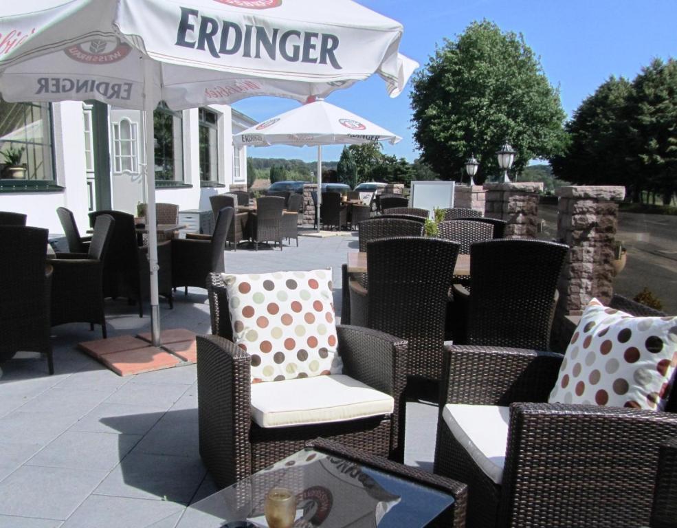 Akzent Hotel Cordes&Restaurant am Rosengarten Sottorf Buitenkant foto