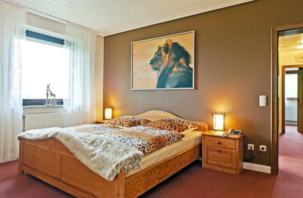 Akzent Hotel Cordes&Restaurant am Rosengarten Sottorf Buitenkant foto
