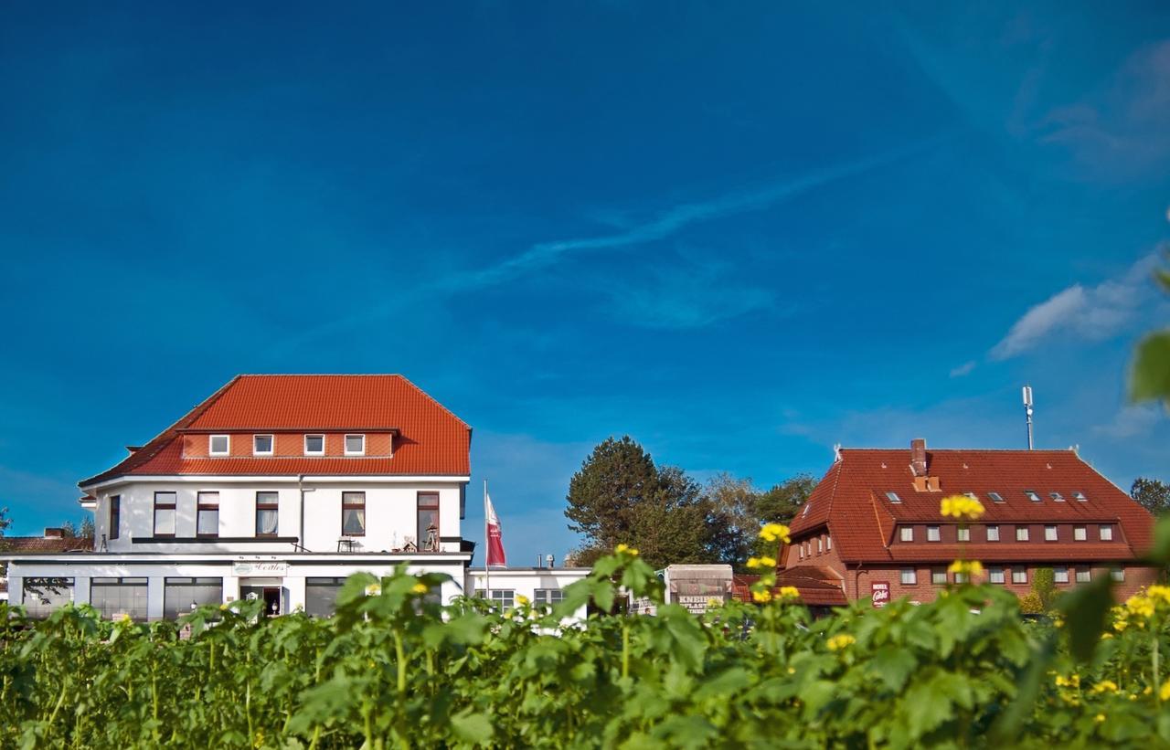 Akzent Hotel Cordes&Restaurant am Rosengarten Sottorf Buitenkant foto